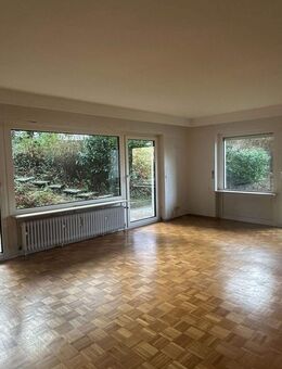 * barrierefreie, große 2-Zimmer-Wohnung mit viel Potenzial * - Bad Herrenalb