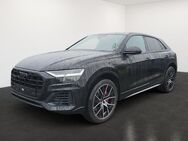 Audi Q8, 55 TFSI e quattro 22, Jahr 2021 - Waldshut-Tiengen