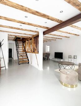Design trifft Altstadtcharme - Biologisch saniertes 2-Zi-Einfamilienhaus inkl. EBK und Stellplatz - Fellbach