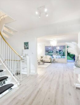 Modernes Reihenhaus, sofort bezugsfertig und provisionsfrei - Hamburg