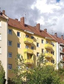 Nürnberg Rennweg: schöne 3-Zimmerwohnung mit Balkon und modernem Bad - fußläufig zum Stadtpark und zur U-Bahn Schoppershof - Nürnberg