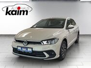 VW Polo, 1.0 TSI Life, Jahr 2023 - Leck