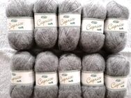 500g flauschiges Garn Rellana Caprice Soft hellgrau meliert - Dahme