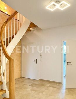 3-Zimmer-Maisonette mit zwei Balkonen - Dresden