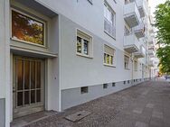 Mitten in Kreuzberg: Vermietetes Investment - 1 Zimmer - provisionsfrei - direkt am Viktoriapark - Berlin