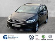 VW Touran, 2.0 TDI Comfortline, Jahr 2023 - Papenburg