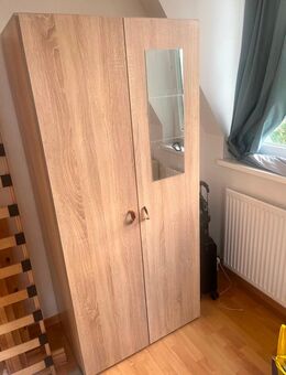 Kleiderschrank mit Spiegel - Blankenfelde-Mahlow