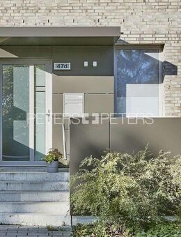 + Großzügige 2-Zimmer-Wohnung mit eigenem Eingang und Terrasse + - Hamburg