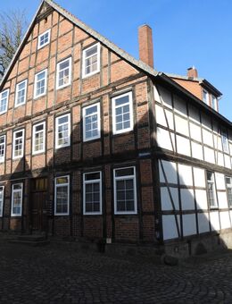 Anlageobjekt mit 7 Wohneinheiten zu verkaufen * Gänsemarkt 1 * 29378 Wittingen - Wittingen