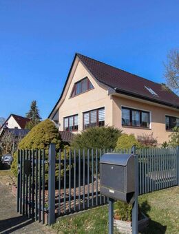 Sonnenbaden: Top gepflegtes EFH mit Pool und Garten in Panketal - Panketal
