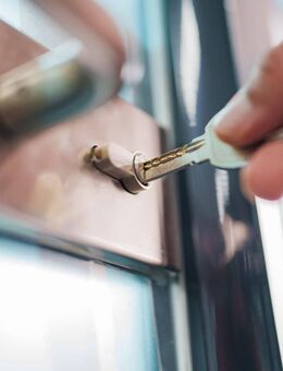 Altbau - Renoviert - Zentral. Charmante 2-Zi-Wohnung im Gärtnerplatzviertel - München