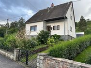 Solides EFH mit Terrasse, Garage und schönem Grundstück in Niedersselters - Selters (Taunus)