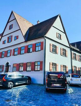 Großzügiges Büro- und Wohngebäude in zentraler Altstadtlage von Dinkelsbühl *RESERVIERT* - Dinkelsbühl