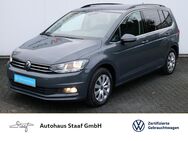 VW Touran, 1.5 TSI Comfortline 150PS, Jahr 2021 - Nidderau