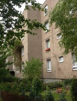 Frei ab 01.10.2025! 3-Zimmer Wohnung in Düsseldorf-Garath - Düsseldorf
