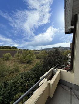 Seltene Gelegenheit! 3-Raum-Wohnung mit tollem Fernblick! - Radebeul