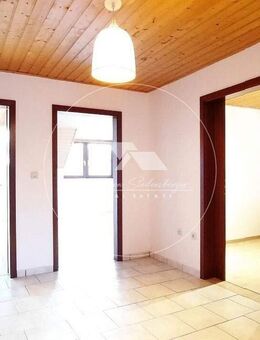 Helles Zuhause mit Balkon und Garage - ideal für Singles, Paare oder kleine Familien - Parsberg