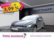 VW Golf, 2.0 TDI 8 Move, Jahr 2023 - Hamm