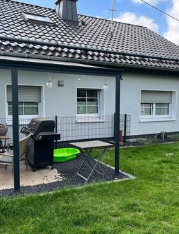 Willkommen in Ihrem neuen freistehenden Einfamilienhaus in zentraler Lage von Nümbrecht! - Nümbrecht