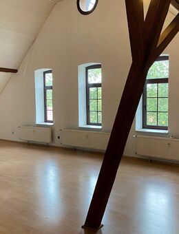 Dachgeschosswohnung in Hagen - Kassebruch - Hagen (Bremischen)