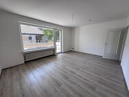 // wir haben saniert // gemütliche 2 Zimmer Wohnung mit Balkon // - Duisburg