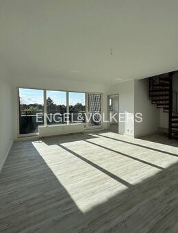 Schöne 5-Zimmer-Wohnung mit Südost-Balkon in Tönisvorst - Wohnen in begehrter Lage nahe Düsseldorf! - Tönisvorst