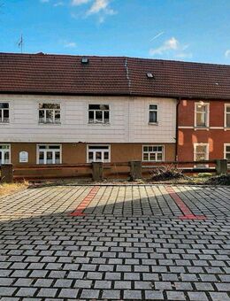 Wohnhaus mit Gaststätte und vielen Nutzungsmöglichkeiten in Bad Klosterlausnitz - Bad Klosterlausnitz