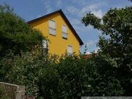 Energieeffizientes Einfamilienhaus mit reichlich Platz im historischen Dorfkern von Moritzburg - Moritzburg