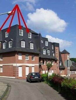 Schöne sonnige Dachgeschosswohnung mit Weitblick! - Übach-Palenberg