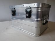 Aluminium Kiste Alu Deckel Box NEU 2 Zylinder-Schlösser, Klappdeckel mit 2 Fangbändern, 2 selbsteinklappende Tragegriffe, umlaufende Gummidichtung, Verstärkungs-Sicken L = 43 cm, H = 29 cm, B = 33 cm. Transport, Aufbewahrung. ALU-TEC - Bad Oeynhausen