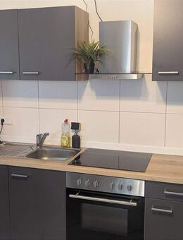 Eichenried geräumige Single Wohnung mit Balkon - Moosinning