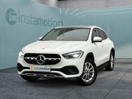 Mercedes GLA 250, e Style, Jahr 2022 - München