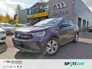 VW Taigo, 1.0 TSI Life Metallic, Jahr 2023 - Potsdam