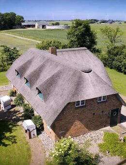 Exkl. Reetdachhaus vor den Toren von SYLT – in absoluter Bestlage. Ein JUWEL zum Verlieben. - Emmelsbüll-Horsbüll