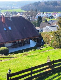 Eleganz trifft Großzügigkeit - Ihr neues Zuhause in Wiesenbach - Wiesenbach (Baden-Württemberg)