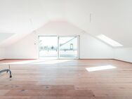 Dachterrassen Wohnung mit großen Terrasse Blick zum Martinskirche - Landshut