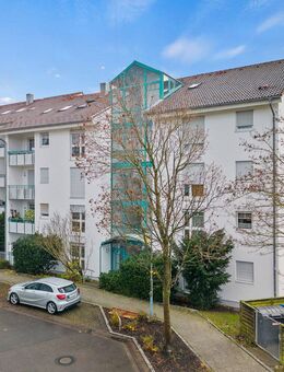 Gemütlich und einladend! Charmante 2,5 Zimmerwohnung mit Wohlfühlambiente und Loggia - Laupheim