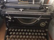 Schreibmaschine Antik - Friedrichshafen