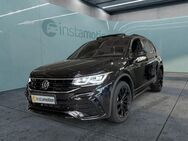 VW Tiguan, R-Line BlackStyle, Jahr 2023 - München