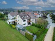 TOP ANGEBOT! Charmantes 3-Familienhaus mit schönem Garten in idyllischer und ruhiger Naturlage - Allensbach