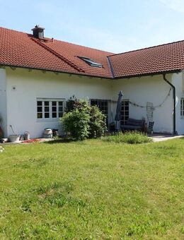 Mehrgenerationenhaus in "gefühlter Alleinlage": EFH mit Einliegerwohnung in Haiming - Haiming