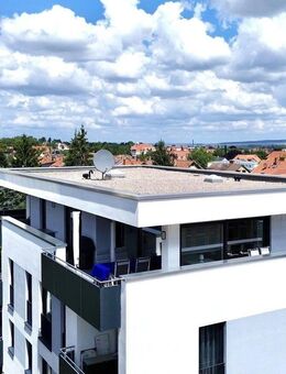 Von Privat: seltene Gelegenheit - Penthouse mit riesiger Dachterrasse, Aufzug, EEK A+ - Gotha