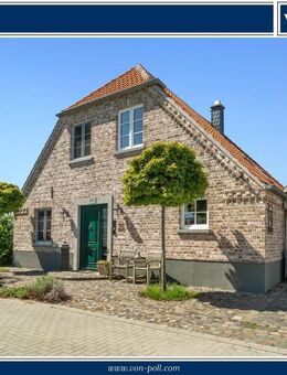 Exklusives Architektenhaus, Energieeffizienzklasse A+, in naturnaher Lage - Laer
