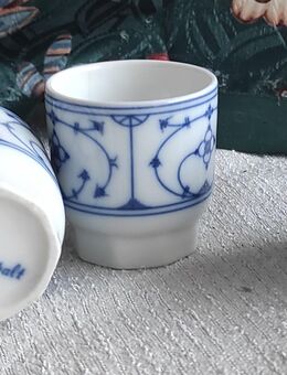 4 Eierbecher in Kobalt blau abzugeben - Köln