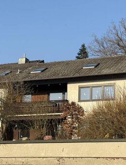 Zwei Wohnungen in einem charmanten Drei-Familienhaus - Reichenberg (Bayern)
