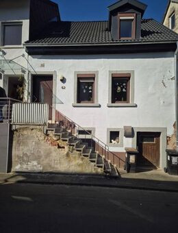 Umfangreich renoviertes Reihenhaus mit neuer Gasheizung in Wiesenthalerhof/Erzhütte - Kaiserslautern