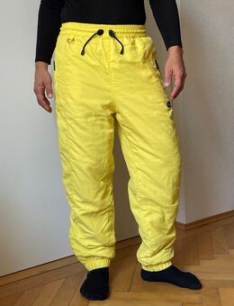 Gelbe Skihose / Outdoor-Hose der Firma exxtasy aus den 80er Jahre - München Berg am Laim