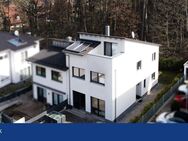 Wohnkomfort auf höchstem Niveau, Solaranlage, Einbauküche, zwei Stellplätze in Büchenbach!!! - Büchenbach