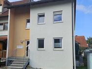 Sonnige 2-Zimmer Wohnung mit eigenem Garten in Pfrondorf - Tübingen