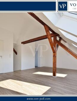 Charmante Dachgeschoss-Maisonettewohnung mit Einbauküche - Erfurt